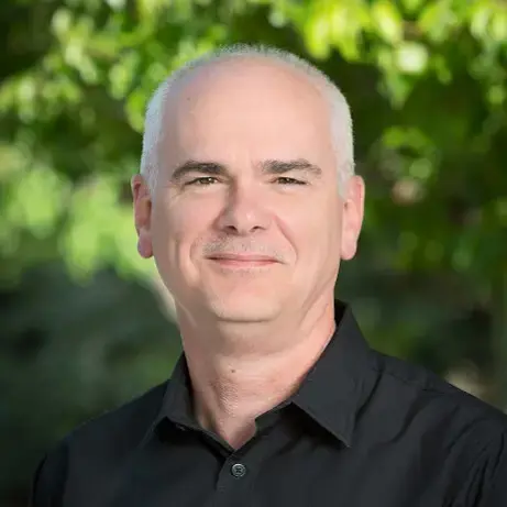 Dan  Colbourne Photo